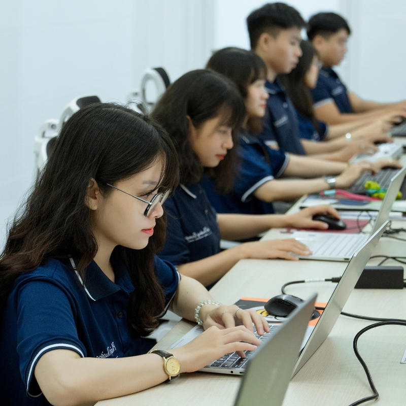 Thiết kế nhà hàng, thiết kế nhà hàng nhỏ, mẫu nhà hàng đẹp đơn giản, phong cách thiết kế nhà hàng, mẫu thiết kế nhà hàng ăn uống bình dân
